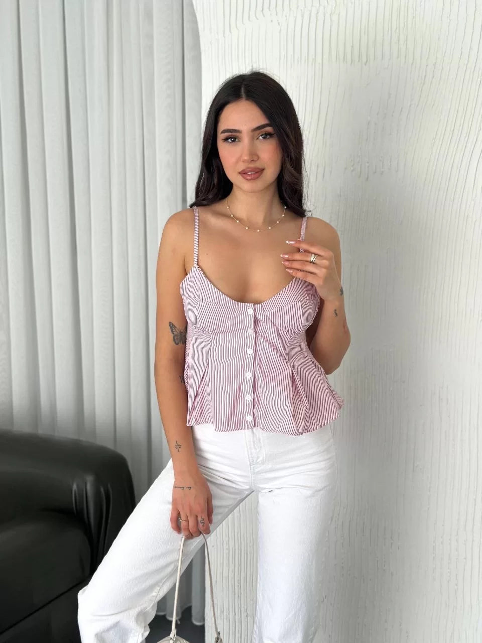 Askılı Dekolte detaylı crop - Varsayılan
