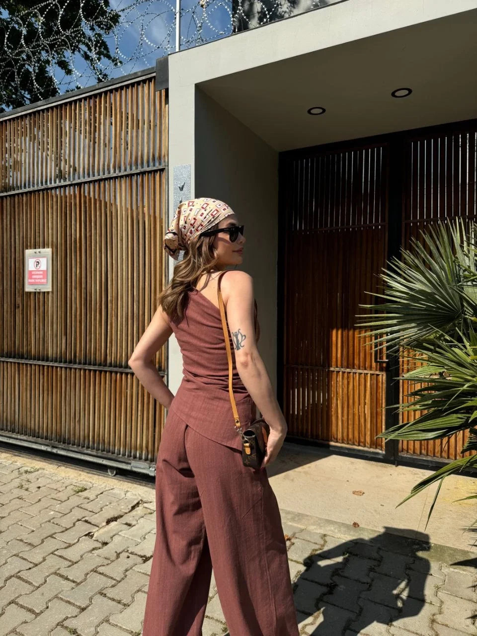 Kadın Keten Asimetrik Tek Omuzlu Bluz Pantalon Takım- Bordo - Varsayılan