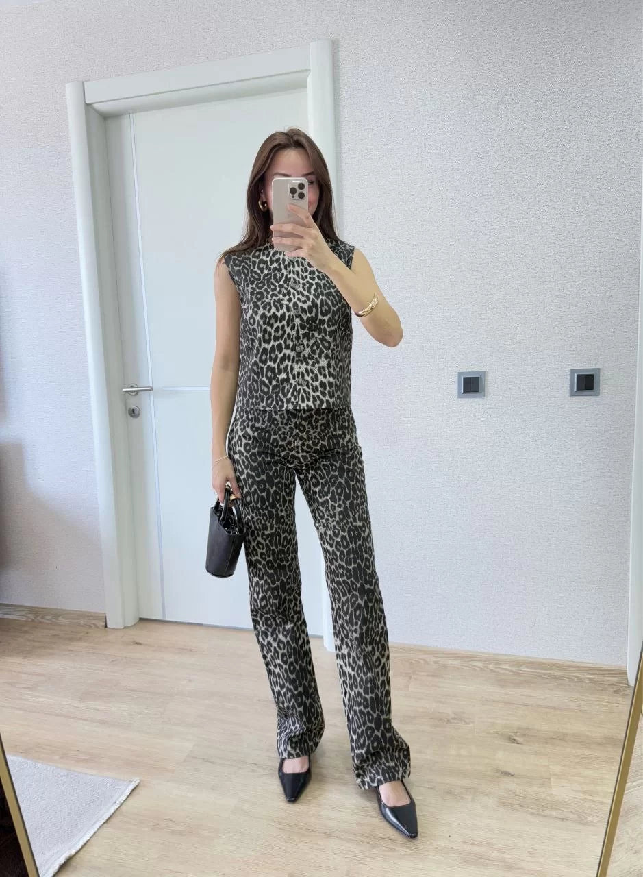 leopar desenli Düğmeli Bluzlu Pantolon İkili Takım -Leopar - Varsayılan