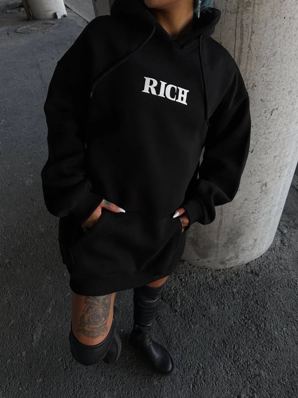 Uzun Kol Kapüşonlu Göğüs Baskılı SweatShirt - Varsayılan
